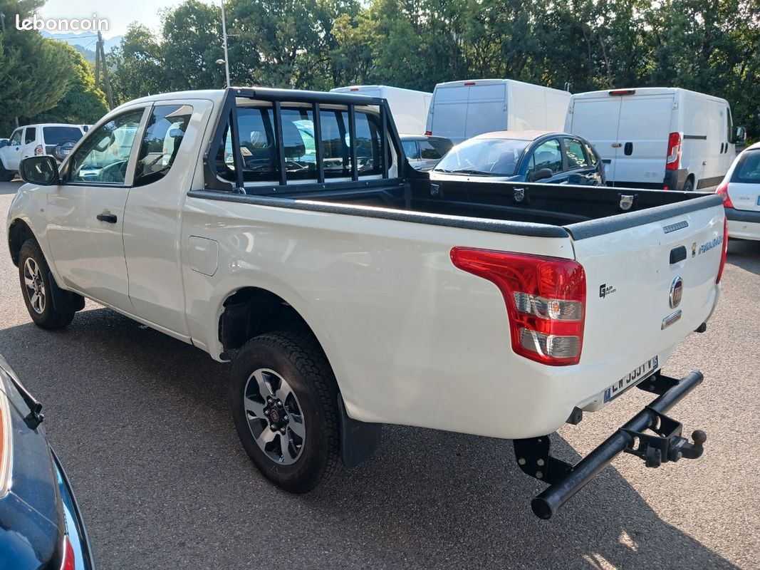 PICKUP FAIT FULL BACK 2.4 D 154 CH