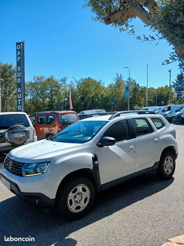 DACIA DUSTER 1.5 DCi 4X4 115 CH + 4 ROUES HIVER