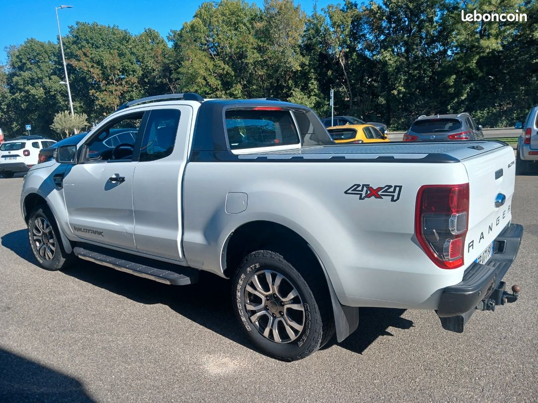 FORD RANGER WILDTRAK 1ER MAIN