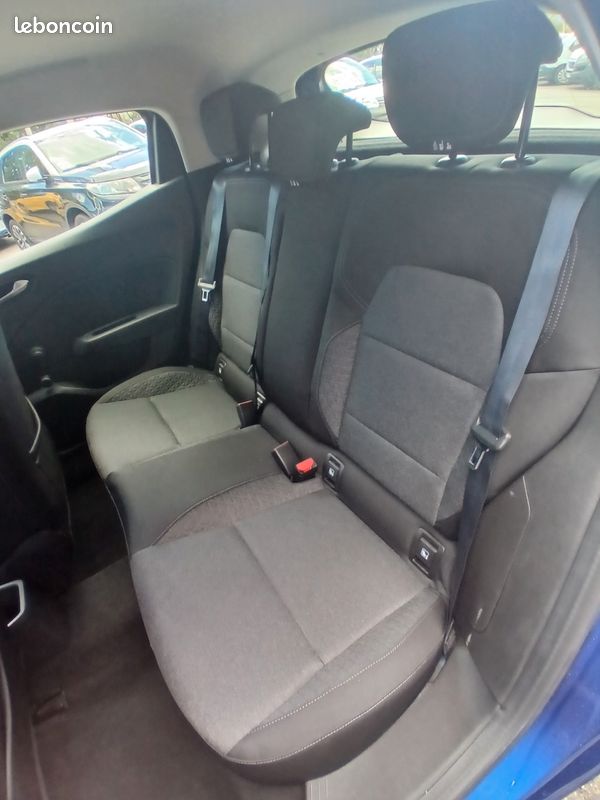 RENAULT CLIO V ESSNCE 90CH