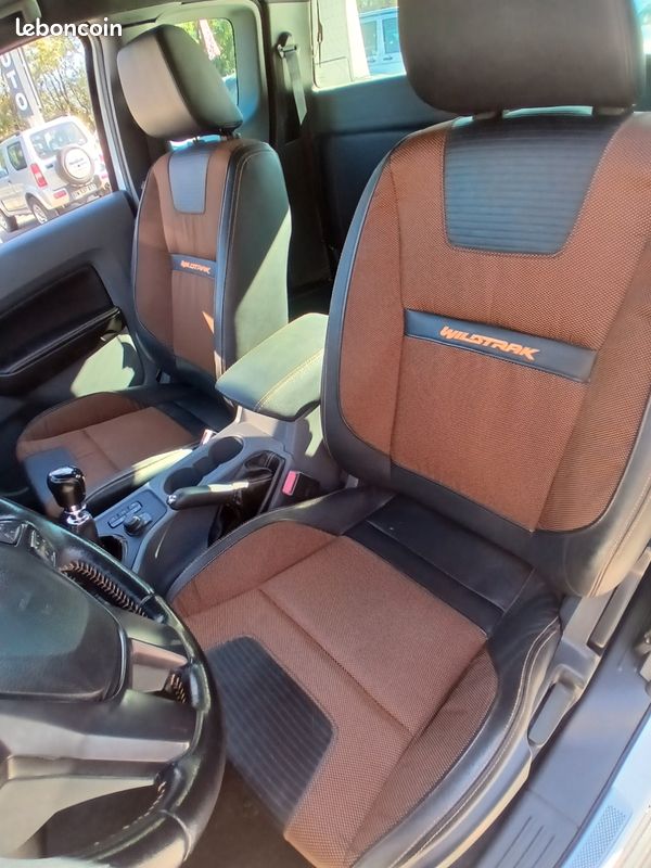 FORD RANGER WILDTRAK 1ER MAIN
